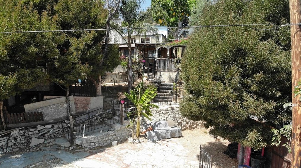1197 Bonnie Beach Pl, Los Angeles CA  90063-1250 exterior