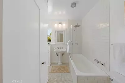 333 S Arden Boulevard, Los Angeles, CA 90020 - Photo 23