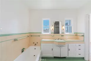 1964 Palmerston Pl, Los Angeles, CA 90027 - Photo 27