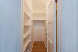 1964 Palmerston Pl, Los Angeles, CA 90027 - Photo 11