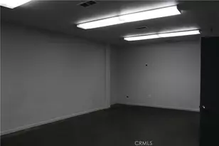 18737 S Reyes Ave, Rancho Dominguez, CA 90221 - Photo 25