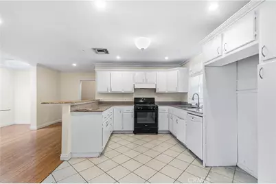 1731 E Wardlow Road, Long Beach, CA 90807 - Photo 9