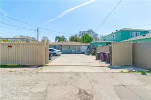 1731 E Wardlow Rd, Long Beach, CA 90807 - Photo 31