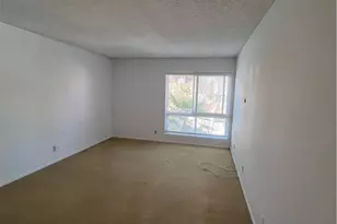 5600 Kensington Wy, Culver City, CA 90230 - Photo 13