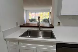 5600 Kensington Wy, Culver City, CA 90230 - Photo 11