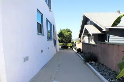 545 W 36th Street, San Pedro, CA 90731 - Photo 13
