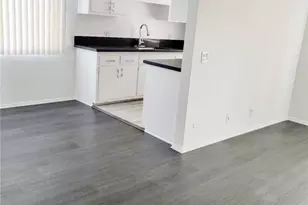 5236 Kester Ave, Sherman Oaks, CA 91411 - Photo 13
