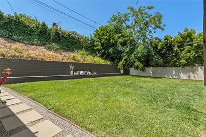5510 Greenmeadows Street, Torrance, CA 90505 - Photo 31