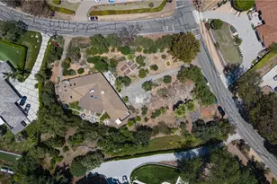 2 Chuckwagon Rd, Rolling Hills, CA 90274 - Photo 67