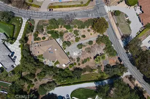 2 Chuckwagon Rd, Rolling Hills, CA 90274 - Photo 67