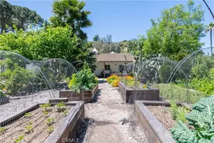 2 Chuckwagon Rd, Rolling Hills, CA 90274 - Photo 51