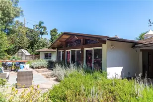 2 Chuckwagon Rd, Rolling Hills, CA 90274 - Photo 47