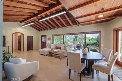 2 Chuckwagon Road, Rolling Hills, CA 90274 - Photo 17