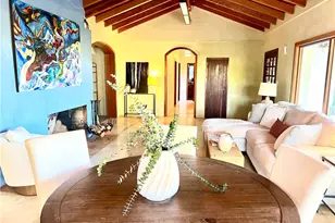 2 Chuckwagon Rd, Rolling Hills, CA 90274 - Photo 11