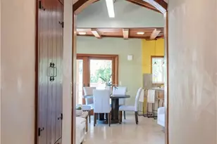 2 Chuckwagon Rd, Rolling Hills, CA 90274 - Photo 39