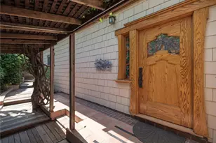 3950 De Longpre Ave, Los Angeles, CA 90027 - Photo 5