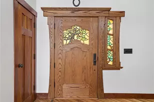 3950 De Longpre Ave, Los Angeles, CA 90027 - Photo 13