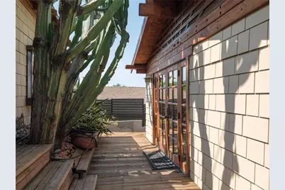 3950 De Longpre Avenue, Los Angeles, CA 90027 - Photo 47
