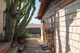 3950 De Longpre Ave, Los Angeles, CA 90027 - Photo 47