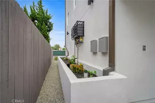 4453 Colfax Ave, Studio City, CA 91602 - Photo 31