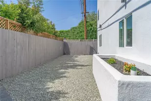 4453 Colfax Ave, Studio City, CA 91602 - Photo 33