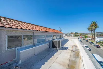 11701 S Inglewood Avenue #203, Hawthorne, CA 90250 - Photo 5