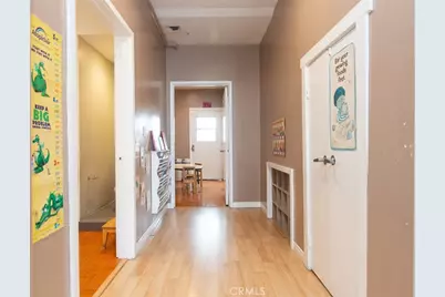 757 Pier Avenue, Santa Monica, CA 90405 - Photo 25