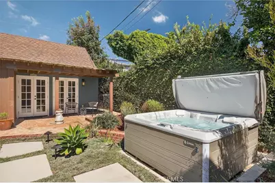 909 E Marshall Place, Long Beach, CA 90807 - Photo 57