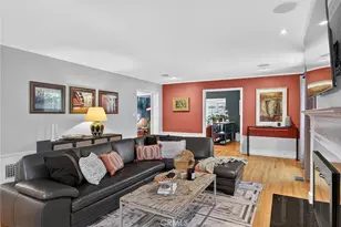 909 E Marshall Pl, Long Beach, CA 90807 - Photo 13