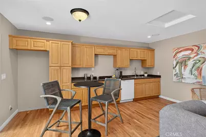 909 E Marshall Place, Long Beach, CA 90807 - Photo 45