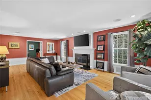 909 E Marshall Pl, Long Beach, CA 90807 - Photo 11