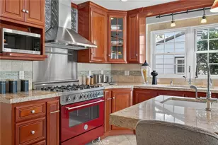 909 E Marshall Pl, Long Beach, CA 90807 - Photo 21