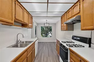 20547 S Vermont Ave, Torrance, CA 90502 - Photo 11