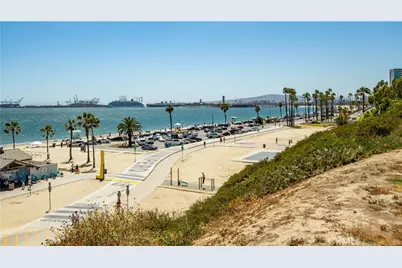 615 E Broadway #204, Long Beach, CA 90802 - Photo 21