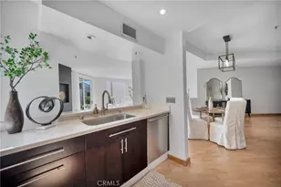 245 Main St, Venice, CA 90291 - Photo 15