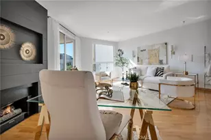 245 Main St, Venice, CA 90291 - Photo 9