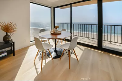 721 Esplanade #301, Redondo Beach, CA 90277 - Photo 3