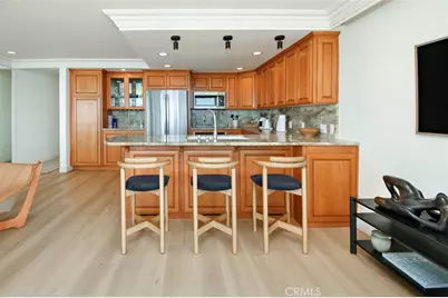 721 Esplanade #301, Redondo Beach, CA 90277 - Photo 5