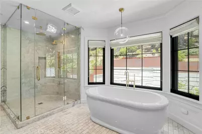 2520 La Condesa Drive, Los Angeles, CA 90049 - Photo 27