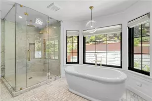 2520 La Condesa Dr, Los Angeles, CA 90049 - Photo 27