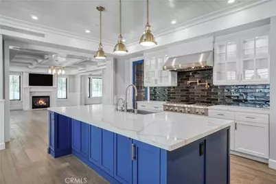 2520 La Condesa Drive, Los Angeles, CA 90049 - Photo 17