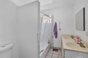 1139 E 82nd, Los Angeles, CA 90001 - Photo 25