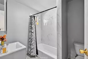 1139 E 82nd, Los Angeles, CA 90001 - Photo 23