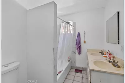 1139 E 82nd, Los Angeles, CA 90001 - Photo 25