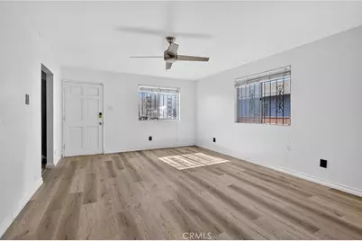 1139 E 82nd, Los Angeles, CA 90001 - Photo 13