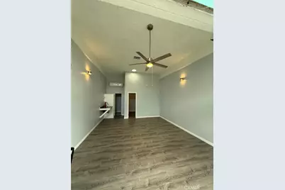 529 W 9th Street #C, San Pedro, CA 90731 - Photo 3