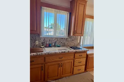 16917 S Catalina Avenue, Gardena, CA 90247 - Photo 3