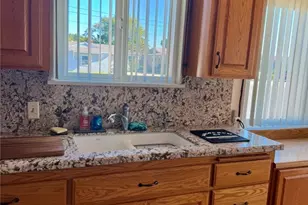 16917 S Catalina Ave, Gardena, CA 90247 - Photo 3