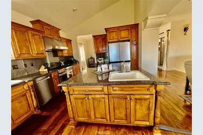 227 S Helberta Avenue #B, Redondo Beach, CA 90277 - Photo 27
