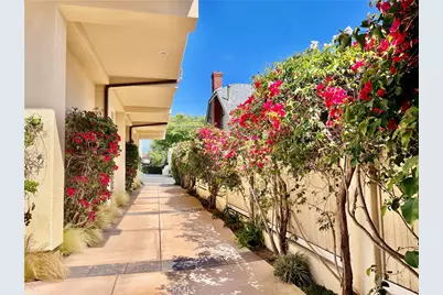 227 S Helberta Avenue #B, Redondo Beach, CA 90277 - Photo 5